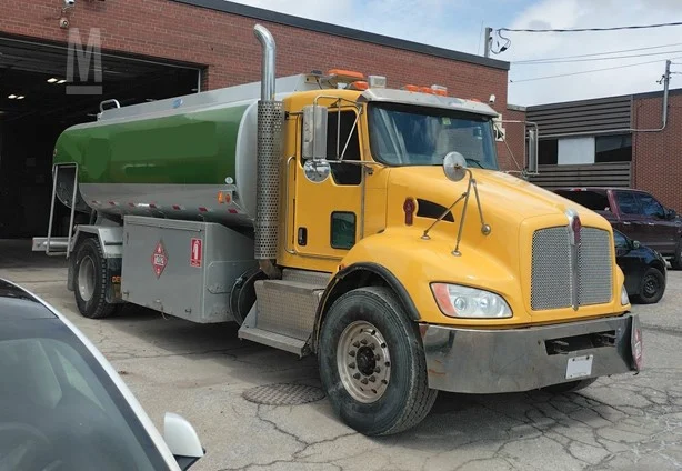2014 KENWORTH T370